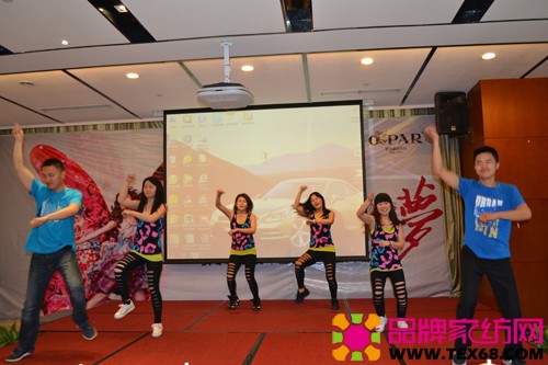 欧派家纺秋冬新品发布会隆重举行