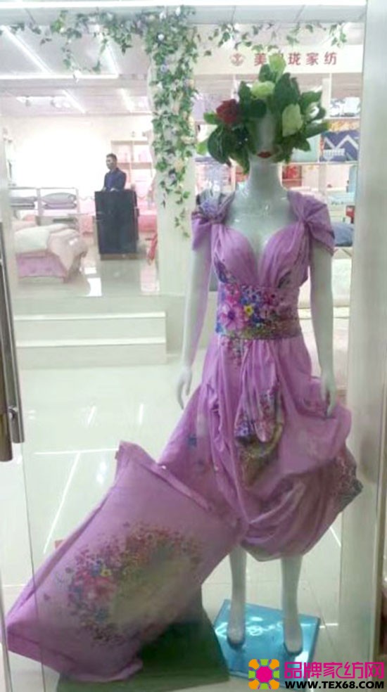 橱窗模特床品展示