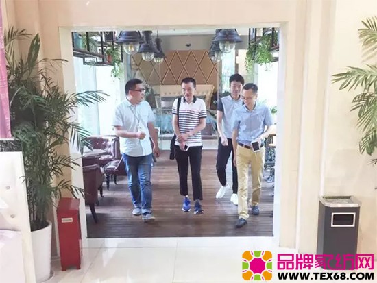 宝缦家纺与华地集团领导