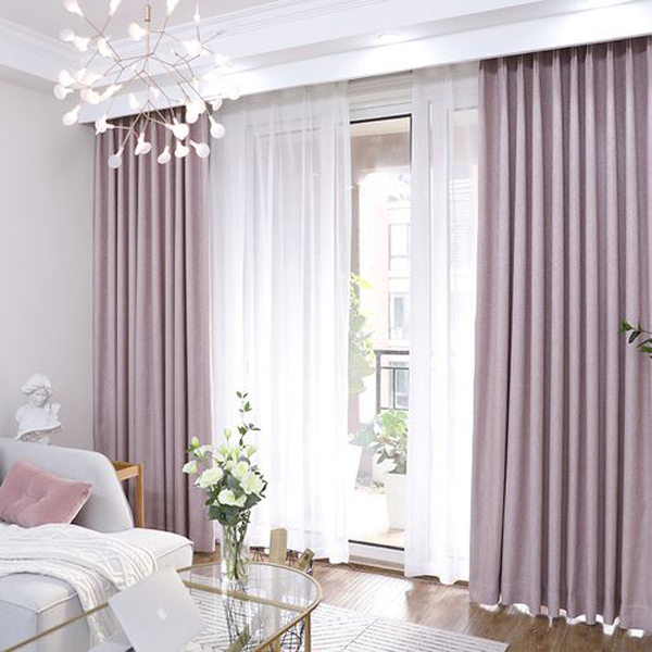 粉紫色窗帘