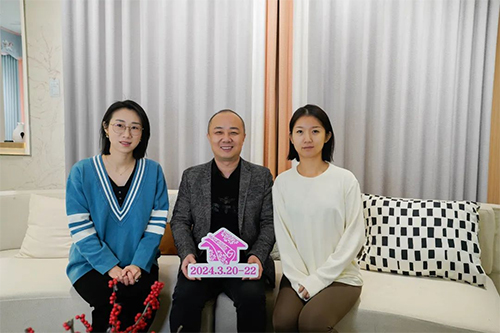交流团代表与一根羽毛创始人蔡新甫