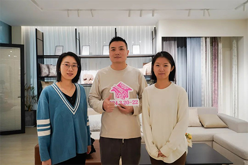 交流团代表与布洛克总经理张平