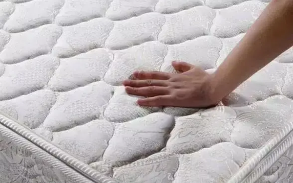 挑选床垫的正确方法