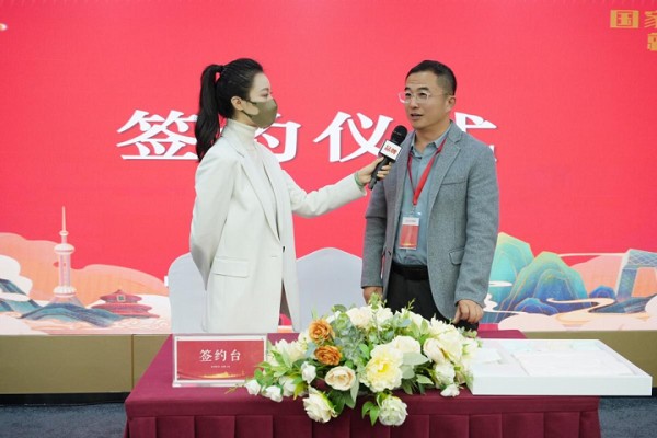 毛毛雨家纺董事长